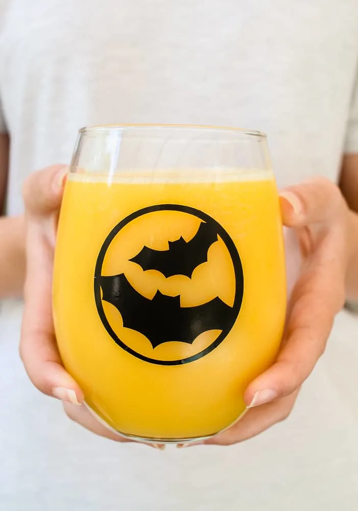 how to DIY Halloween glasses with Cricut