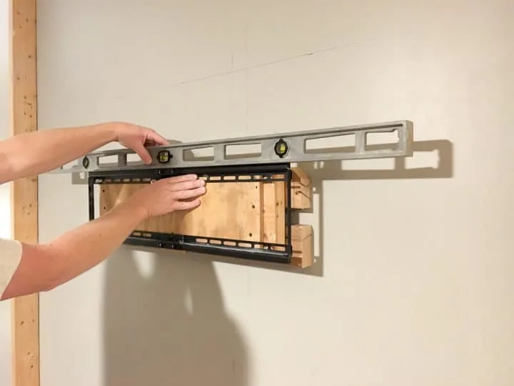 leveling the TV mount