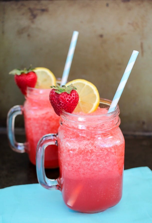 Boozy Strawberry Lemonade Slushie