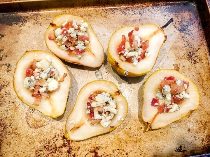 How to roast pears with bacon and bleu cheese